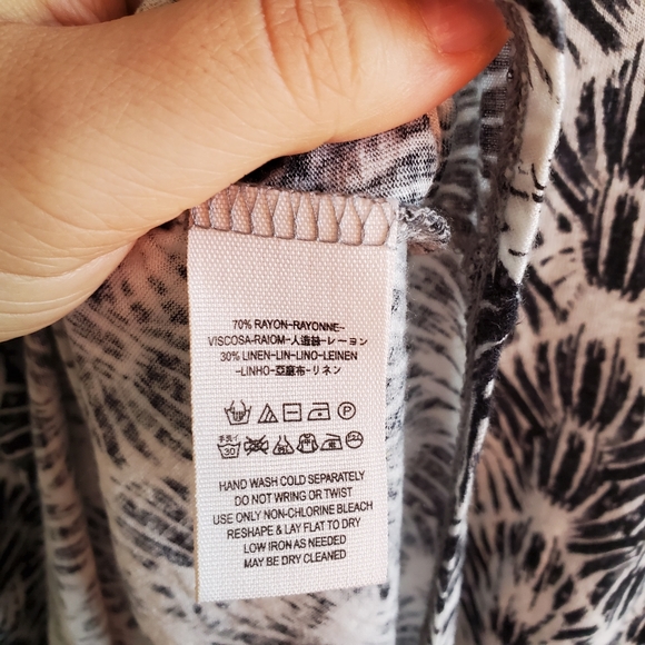 We The Free Cold Shoulder Print Top - Picture 7 of 7